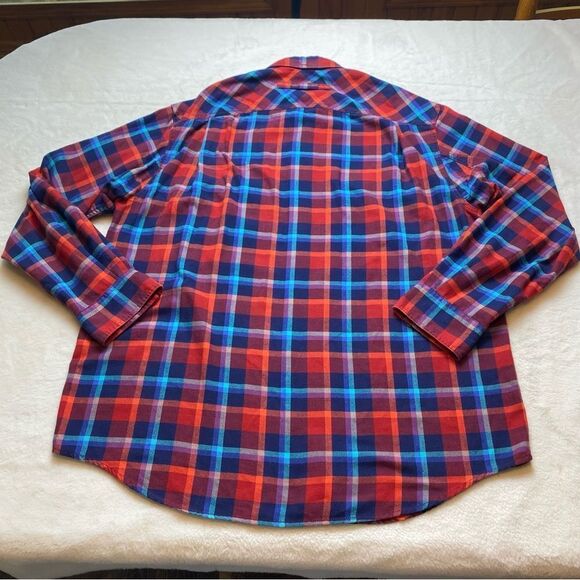 Duluth Trading Company Red, White and Blue Plaid Flannel Shirt Size Large - Picture 2 of 11